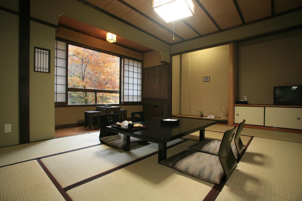 Ryokan Wakaba Minamioguni Phòng bức ảnh